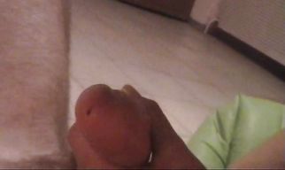 Ambitious Tanya gives a seductive blowjob