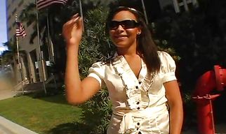 Insatiable teen brunette Millian Blu blowing chili dog well