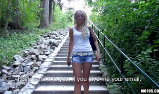 Lusty Jennifer Simons got a tool up her tight nana and enjoyed more than she expected