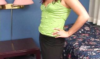 Nude gf Cloey bounces on thick penis like a wild beast