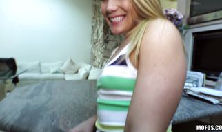 It's time for nude lady AJ Applegate to take a big one