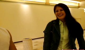 Worshipped minx Isabella Stone sucks cock to make it hard enough for fucking