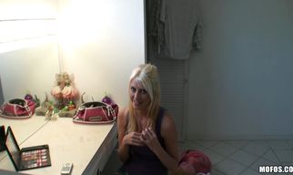 Addison O'reilly is lustful and ready to receive a pulsating dong