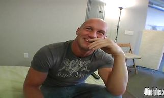 Succulent brunette Britney Stevens wants lad to pound her pie