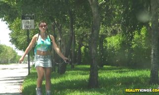 Topnotch minx Callie Calypso rides male reverse cowgirl style