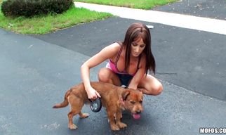 Alluring girlfriend Kaylee Quinn receives a big sausage in her juicy pussy