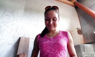 Prodigious beauty Agata got fucked while standing and then she sucked lover's hard meat rocket