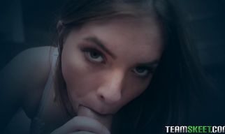 Astonishing brunette gal Summer Brooks loves having her pussy pleasured passionately