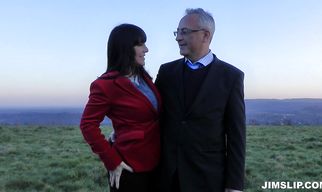 Fascinating brunette maid Daisy Rock's perfect butt shakes while she hops on a dinky